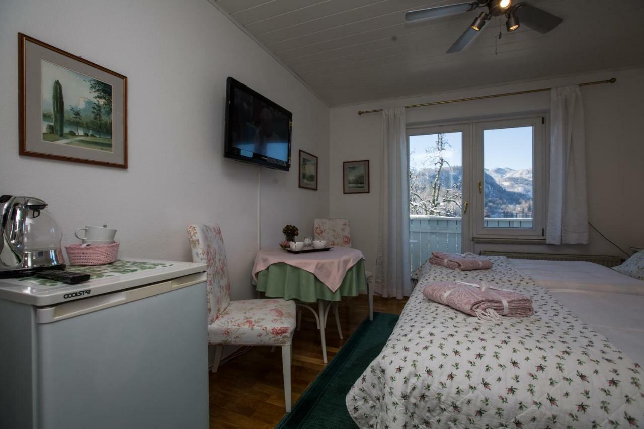 B&B Pletna A Double Lake-View Room Блед Экстерьер фото
